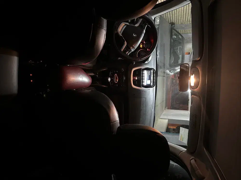 207 خانگی مدل 99 پانا بدون رنگ|خودرو سواری و وانت|اصفهان, کوی شهید کشوری|دیوار