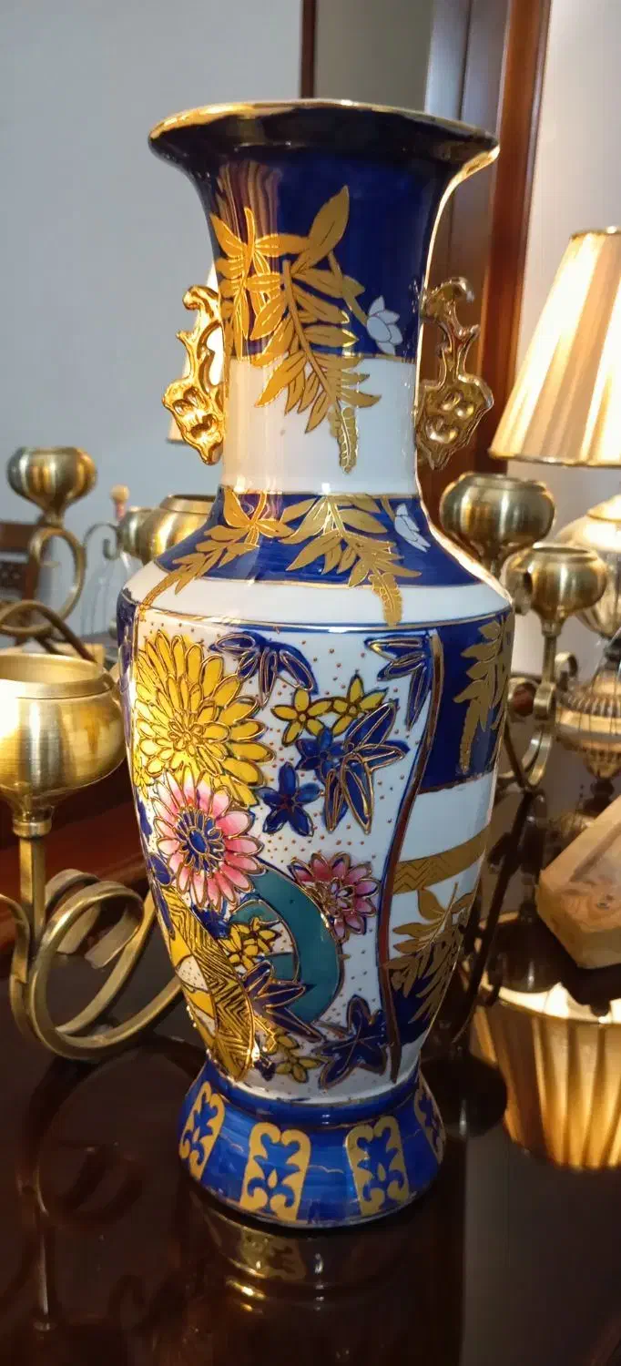 گلدان قلم آبی چین|کلکسیون اشیاء عتیقه|پردیس, فاز ۱۱|دیوار