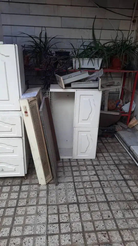 کابینت فلزی با هود همگی سالم محکم|مصالح و تجهیزات ساختمان|آفتاب, |دیوار