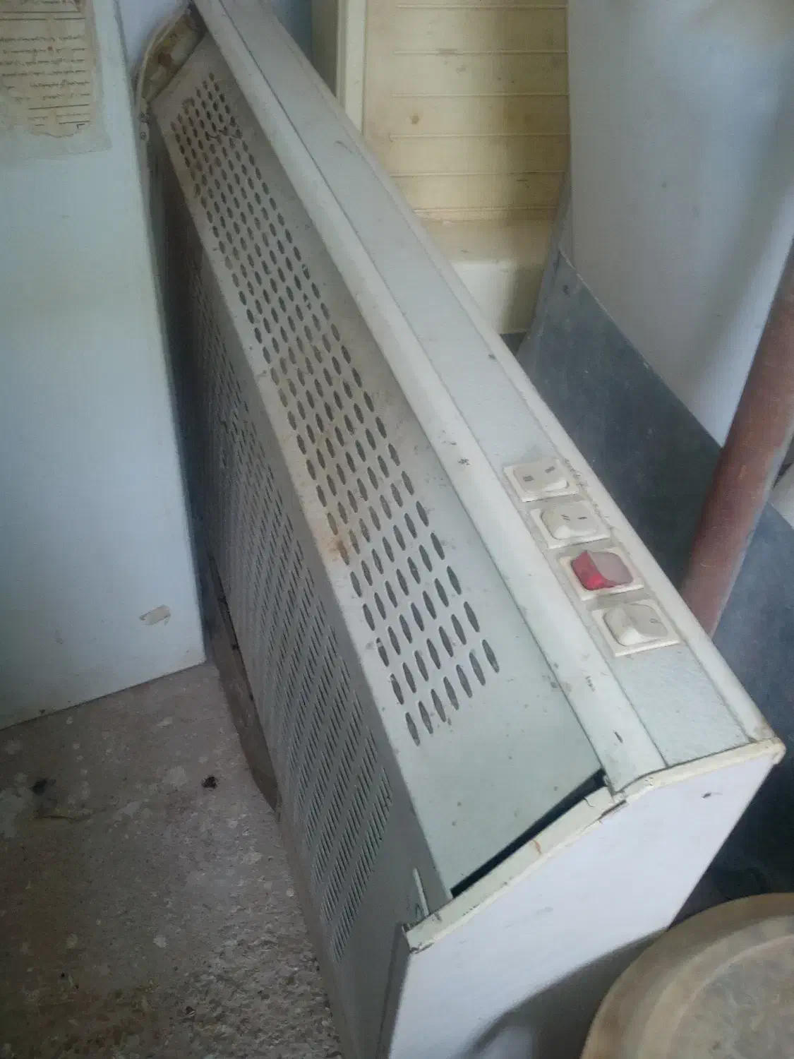 هود|هود|قوچان, |دیوار