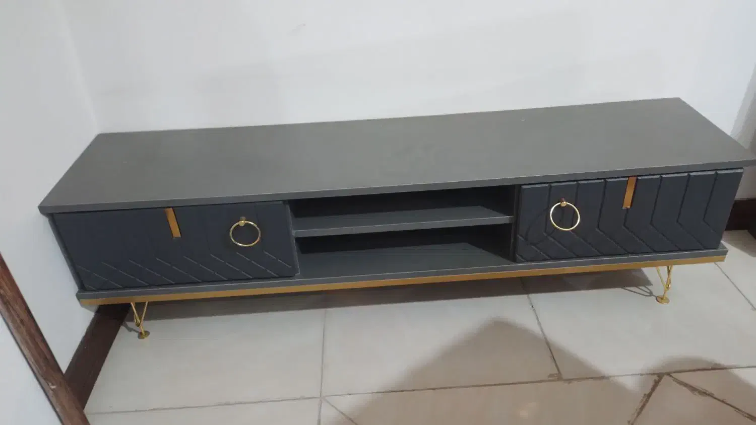 میز تلویزیون|میز تلویزیون|شاهین‌شهر, حافظ شمالی|دیوار