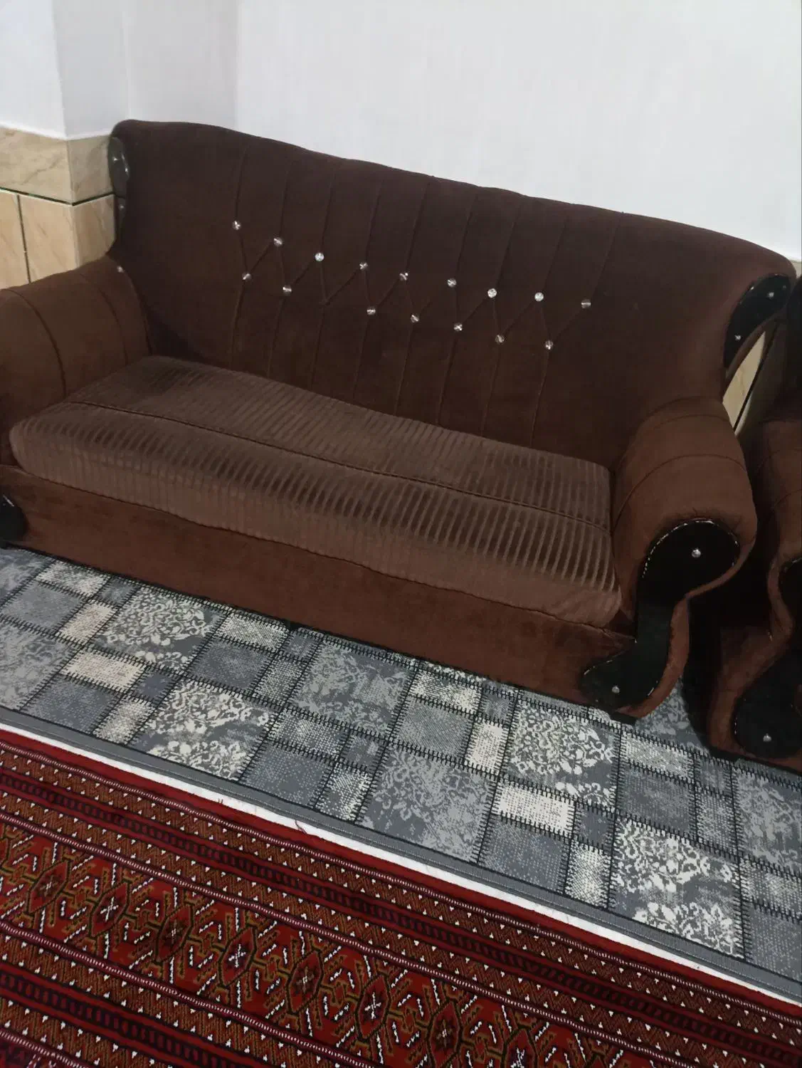 مبل ۷ نفرِ|مبلمان خانگی و میز عسلی|گرگان, |دیوار