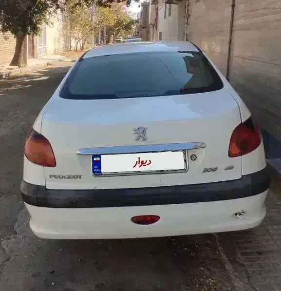 ۲۰۶ صندوقدار وی ۸|خودرو سواری و وانت|قوچان, |دیوار