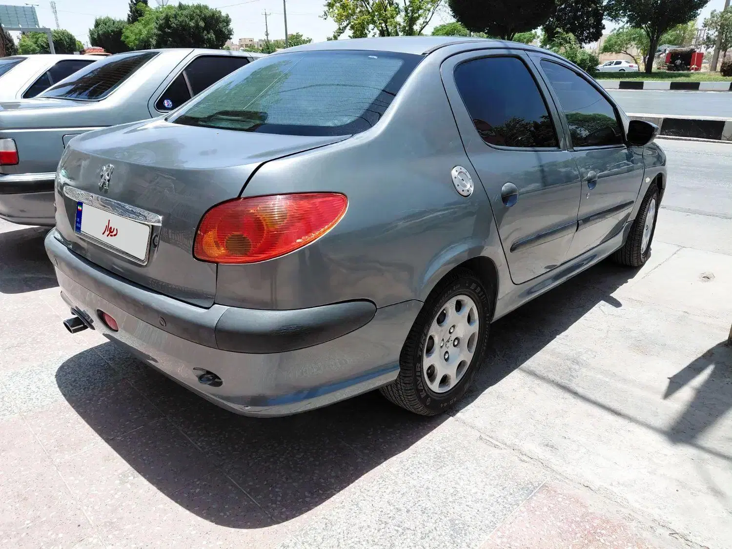 206sd v8|خودرو سواری و وانت|شیراز, شهرک ولیعصر|دیوار