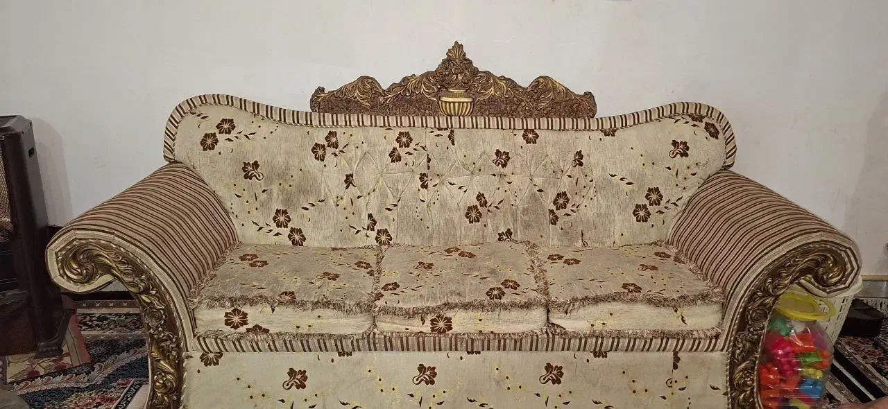 مبل نیمه سلطنتی|مبلمان خانگی و میز عسلی|پاکدشت, پاکدشت (مامازند)|دیوار