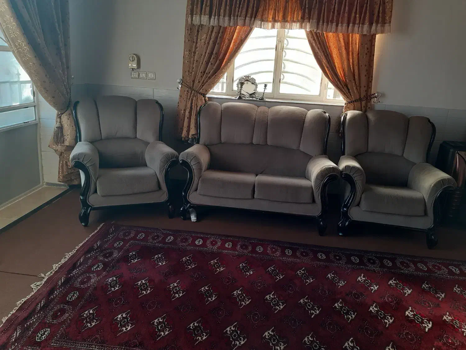 مبل چهار تیکه|مبلمان خانگی و میز عسلی|گمیشان, |دیوار