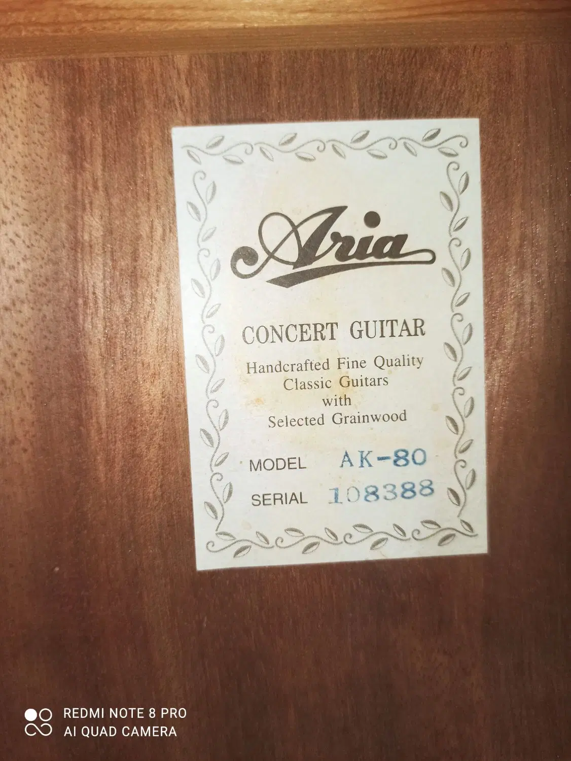 Aria AK80|گیتار، بیس، امپلیفایر|مشهد, عنصری|دیوار