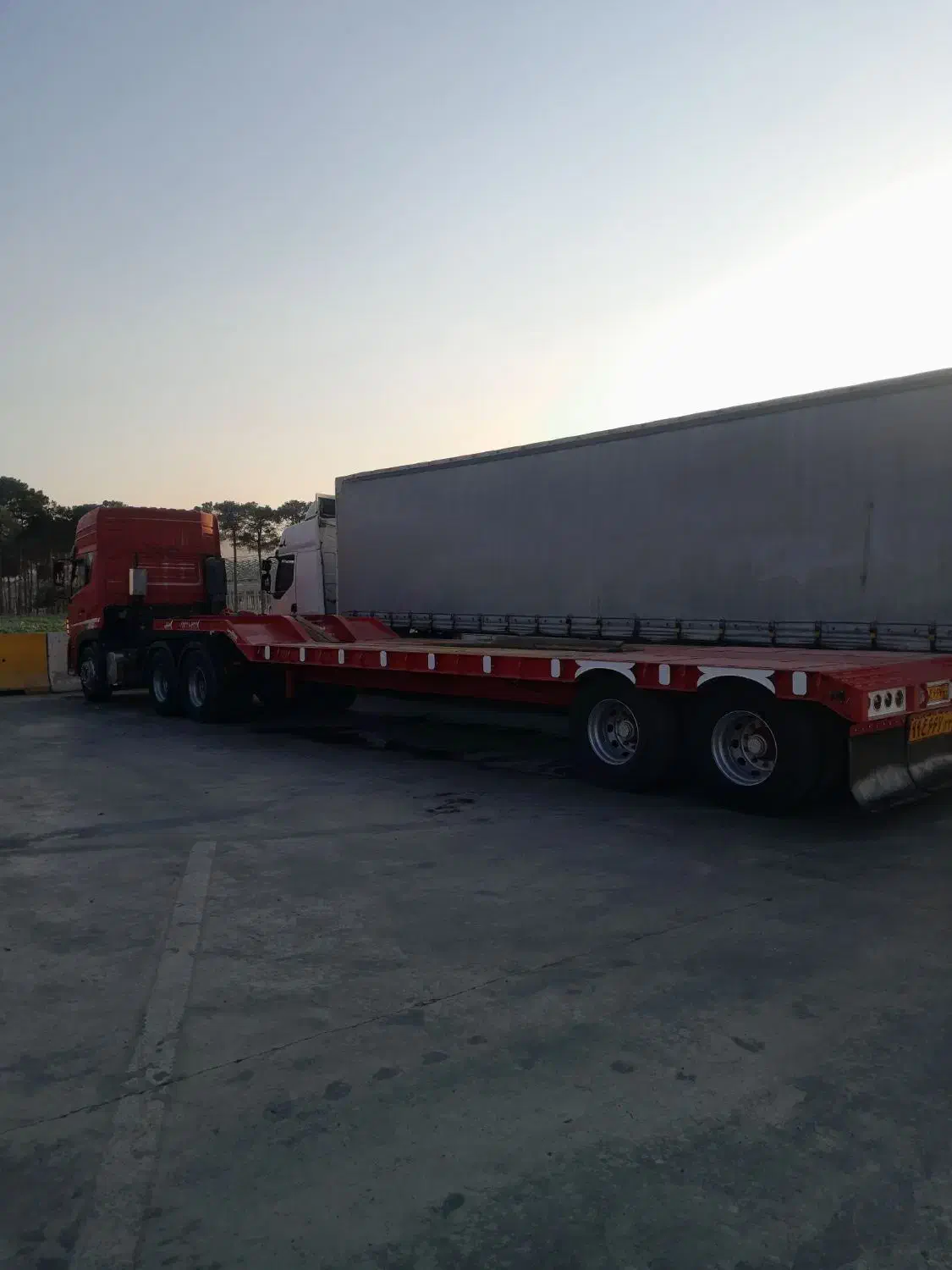 کمرشکن حمل ماشین آلات راهسازی ،کشاورزی، صنعتی|خدمات حمل و نقل|ابریشم, |دیوار