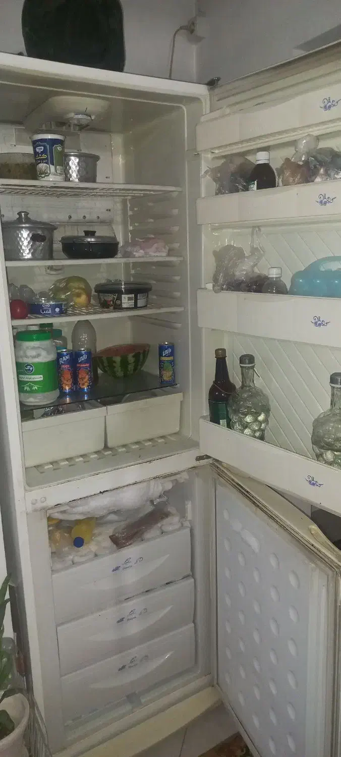 یخچال وفیریزر|یخچال و فریزر|ری, ولی آباد|دیوار