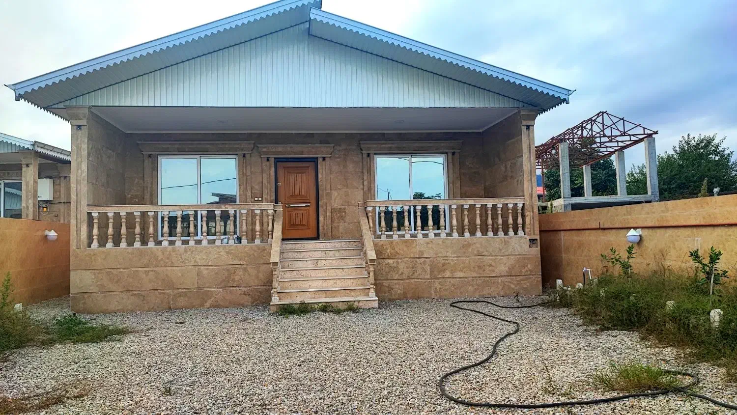 ویلا نوساز واقع در شهر لیسار|فروش خانه و ویلا|لیسار, |دیوار