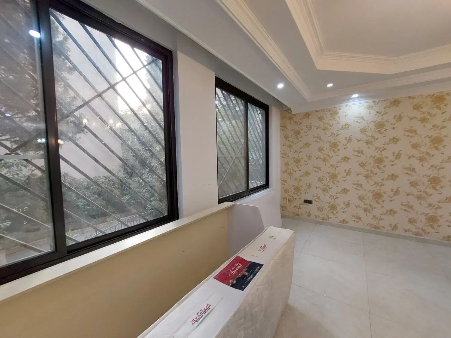 آپارتمان ۱۷۵ متر سه خواب/پاسداران گلستان