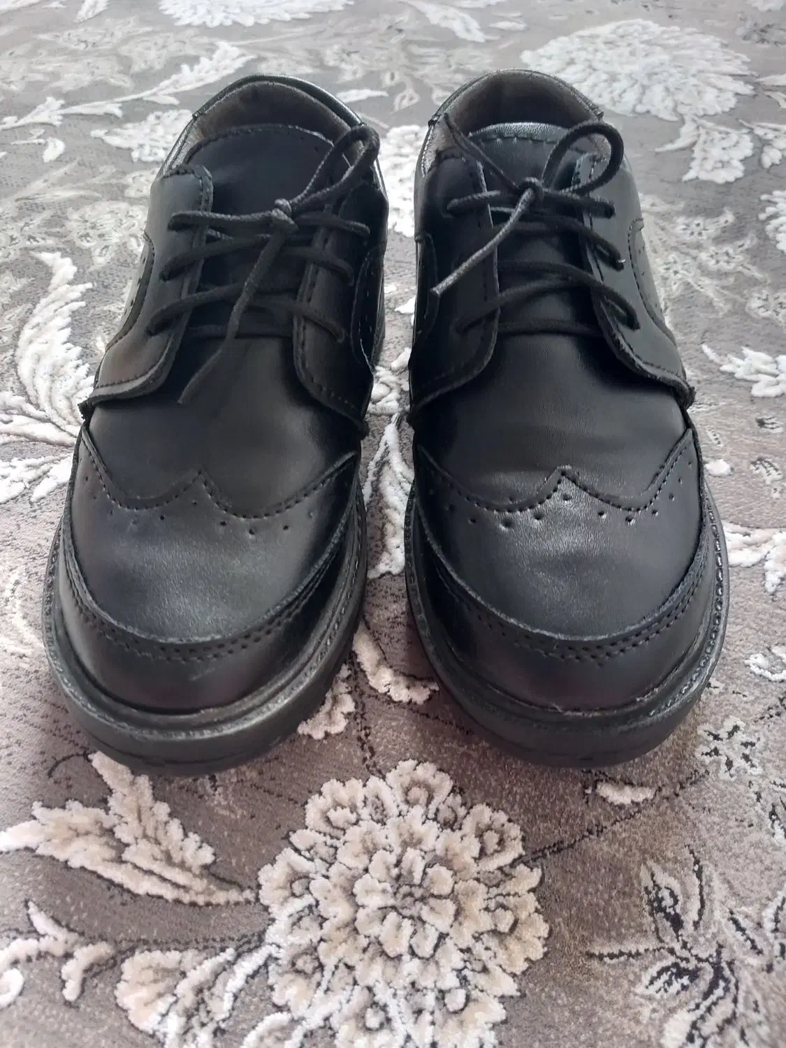 کفش|کیف، کفش، کمربند|فردیس, نگارستان|دیوار