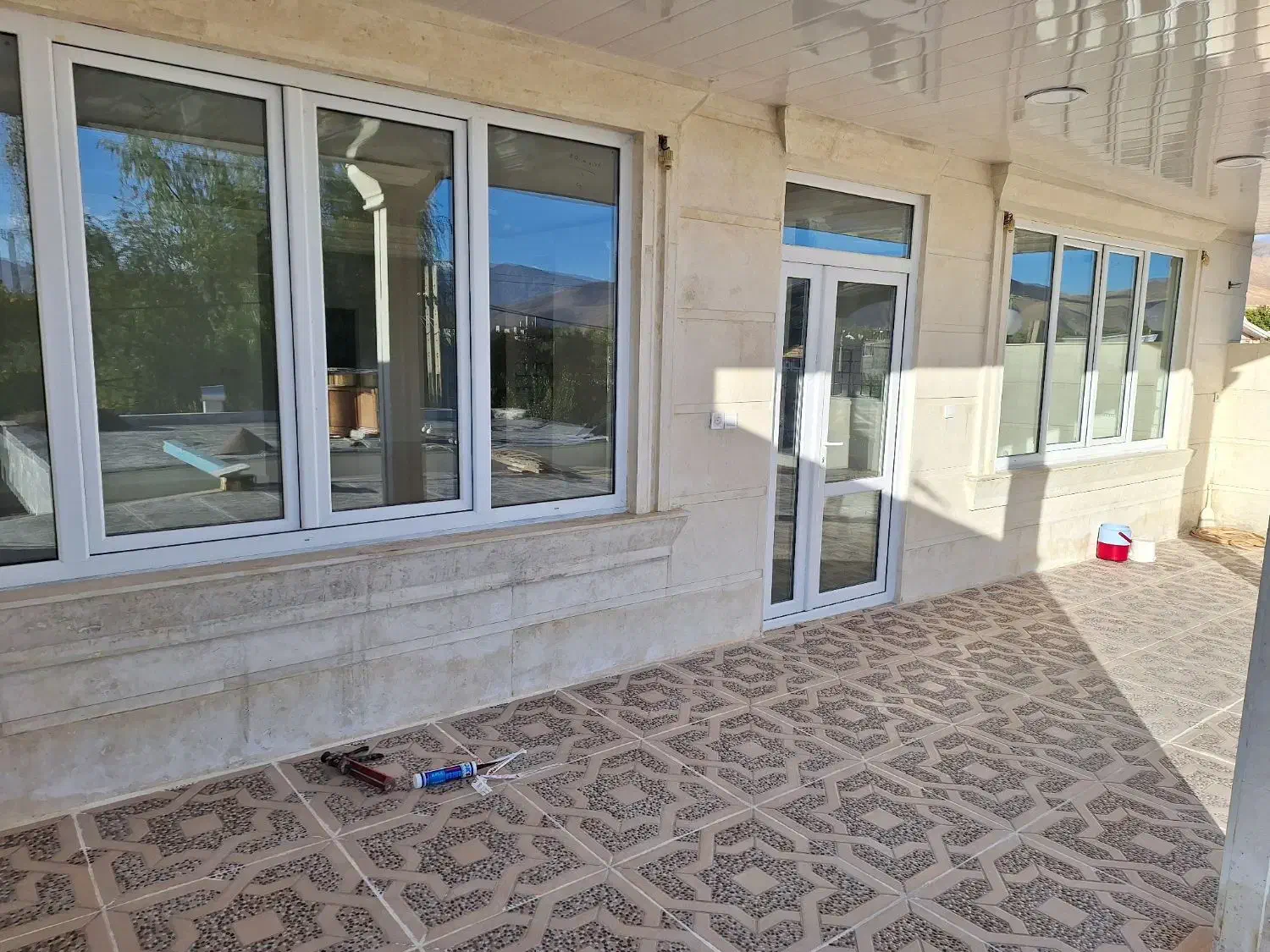 تولیدکننده درب پنجره دوجداره upvc و کرکره برقی|خدمات پیشه و مهارت|الشتر, |دیوار