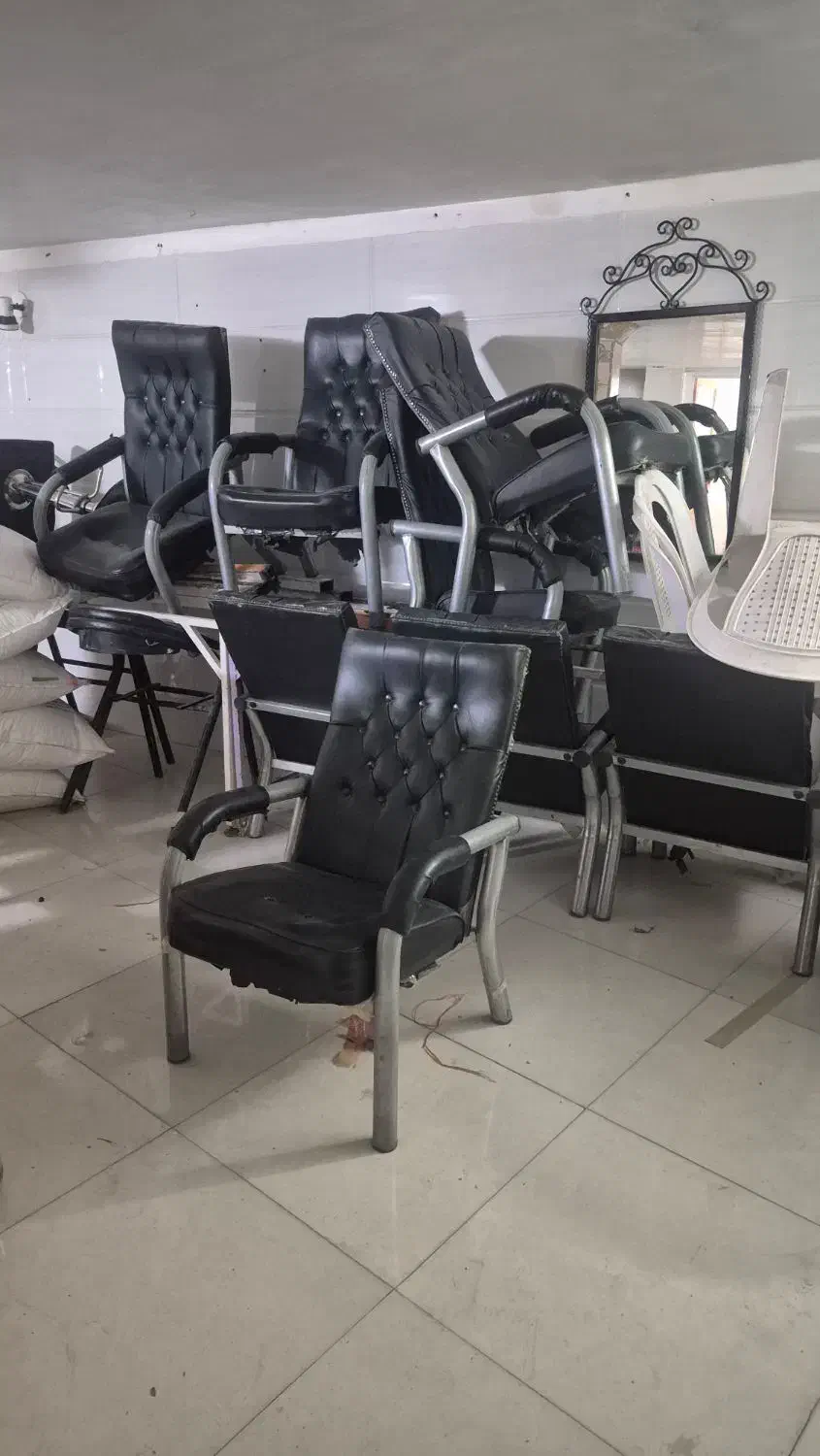 صندلی اداره سالن بانگاه|صندلی و نیمکت|بروجرد, |دیوار