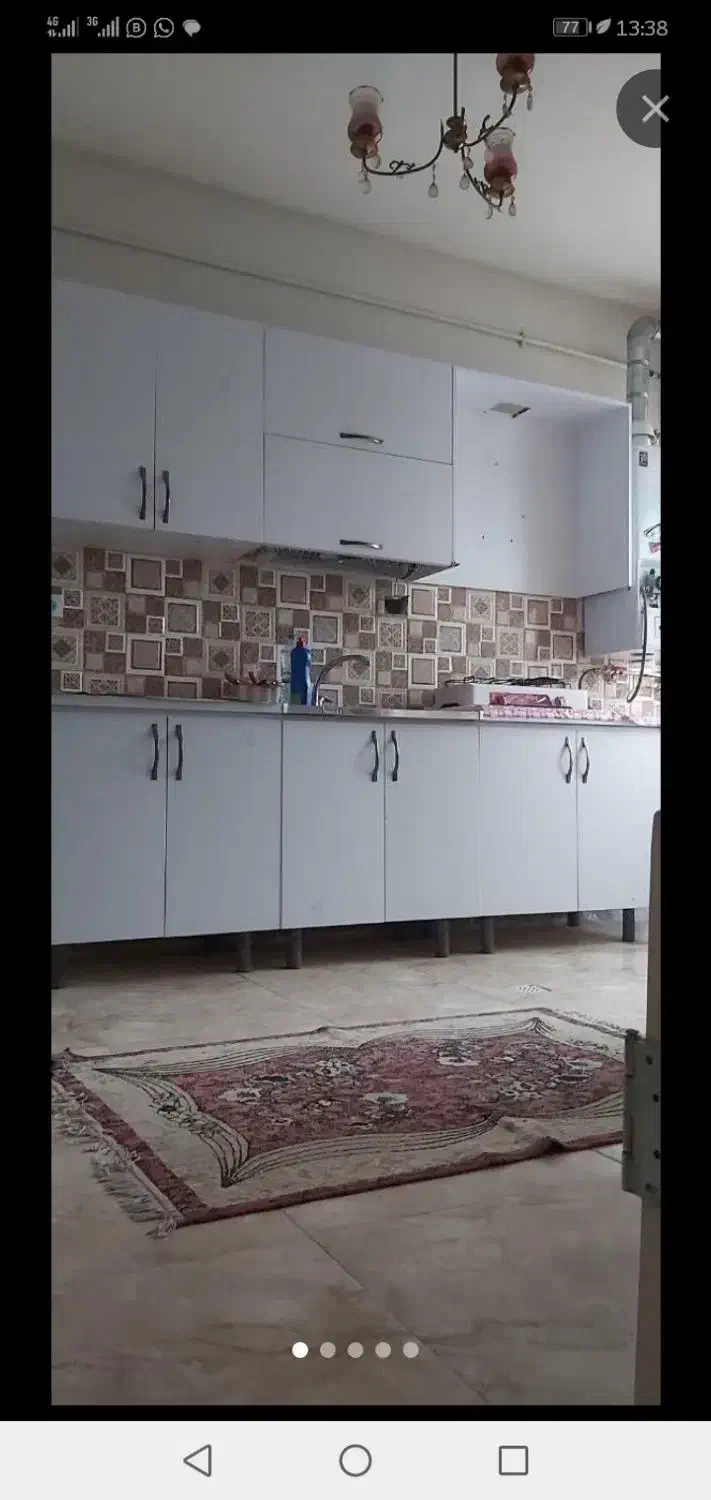 اجاره طبقه دوم خیابان حسینی ۵ پلاک تا خیابان|اجارهٔ خانه و ویلا|شیراز, لب آب|دیوار