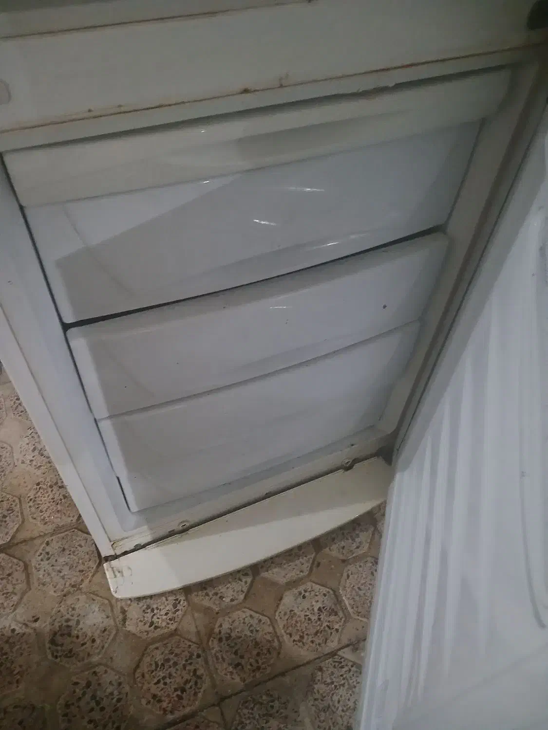 یخچال|یخچال و فریزر|خمام, |دیوار