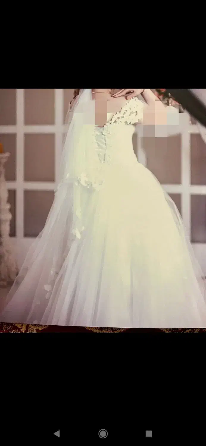 لباس عروس ساده وبسیارشیک|لباس|تهران, آذربایجان|دیوار