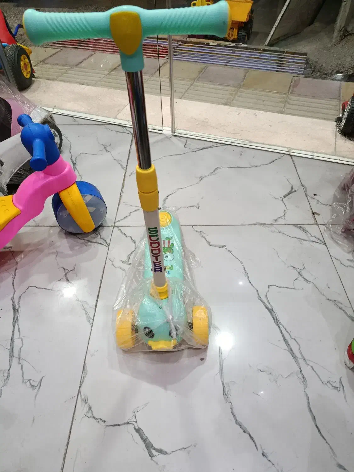 اسکوتر|دوچرخه، اسکیت، اسکوتر|مشکین‌دشت, |دیوار