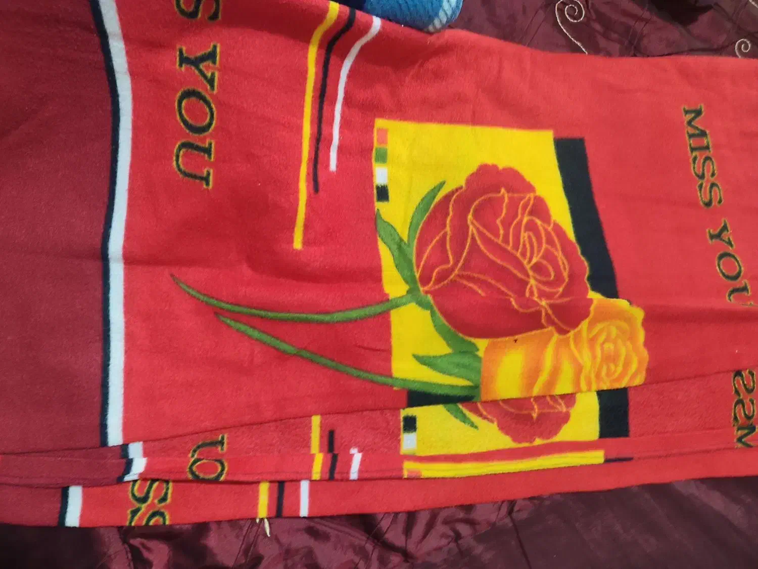 فروش تعدادی پتو|رختخواب، بالش، پتو|شیراز, درکی|دیوار