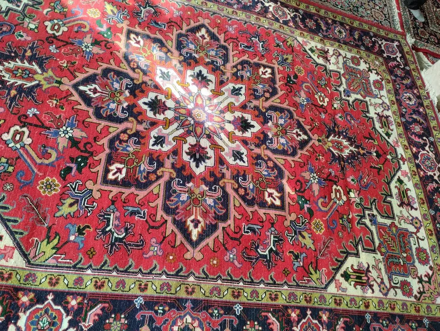 فرش دستباف|فرش|ایلخچی, |دیوار