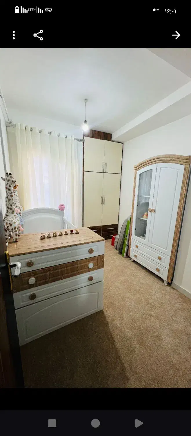 تخت نوزادی دومنظوره|تخت و صندلی بچه|سیاهکل, |دیوار