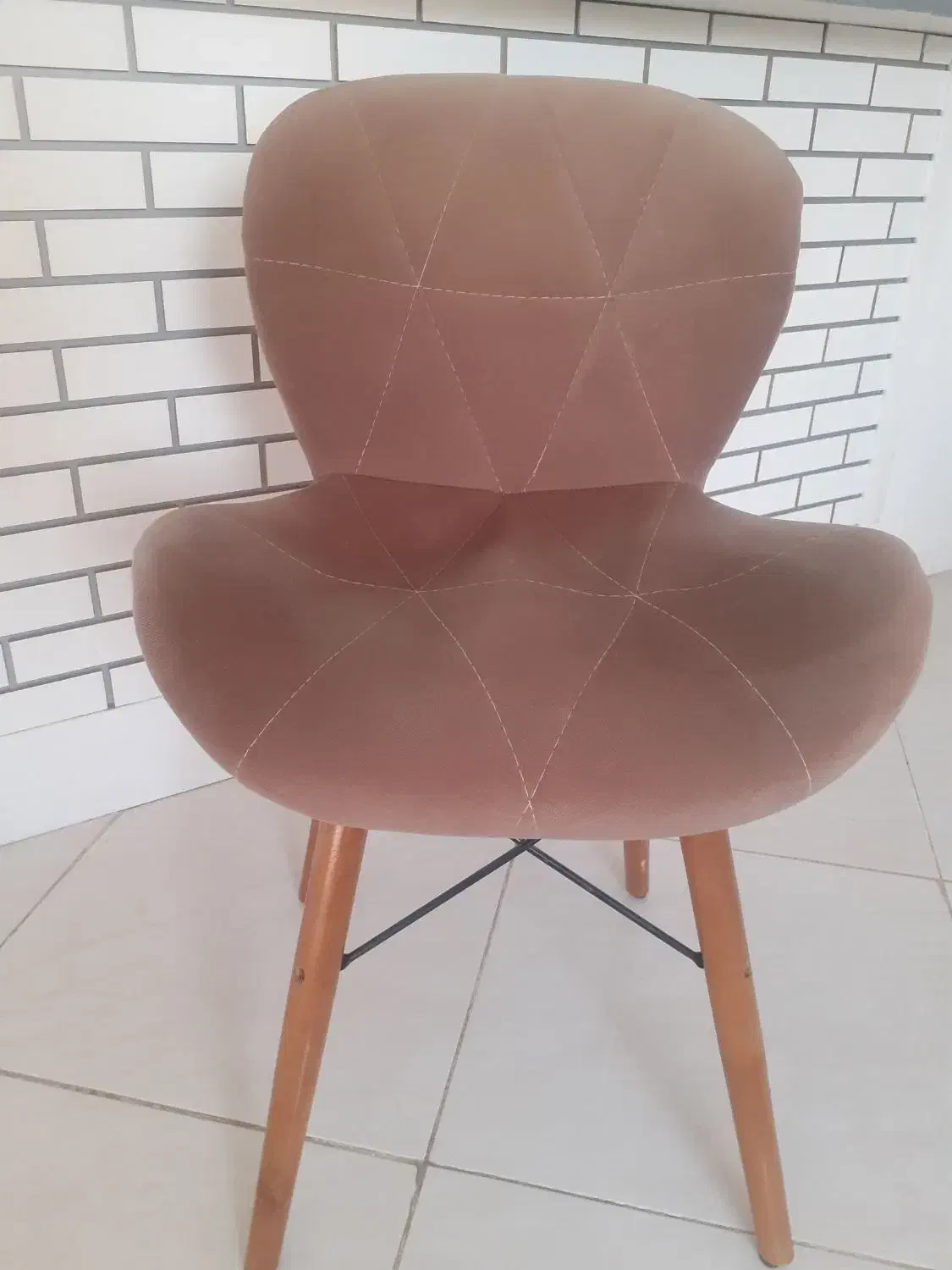 صندلی|صندلی و نیمکت|شیراز, فرگاز|دیوار