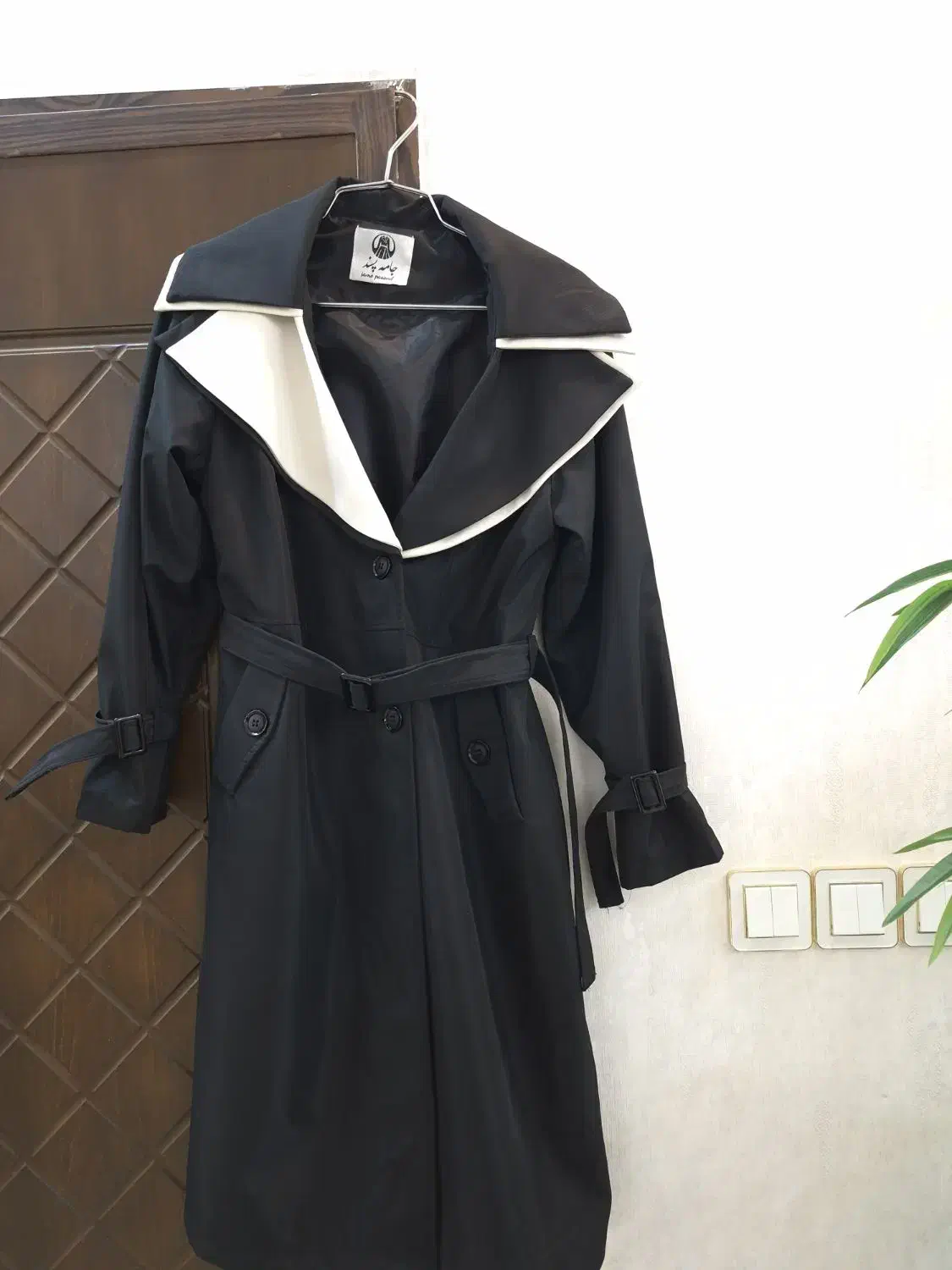 بارونی نو|لباس|دامغان, |دیوار