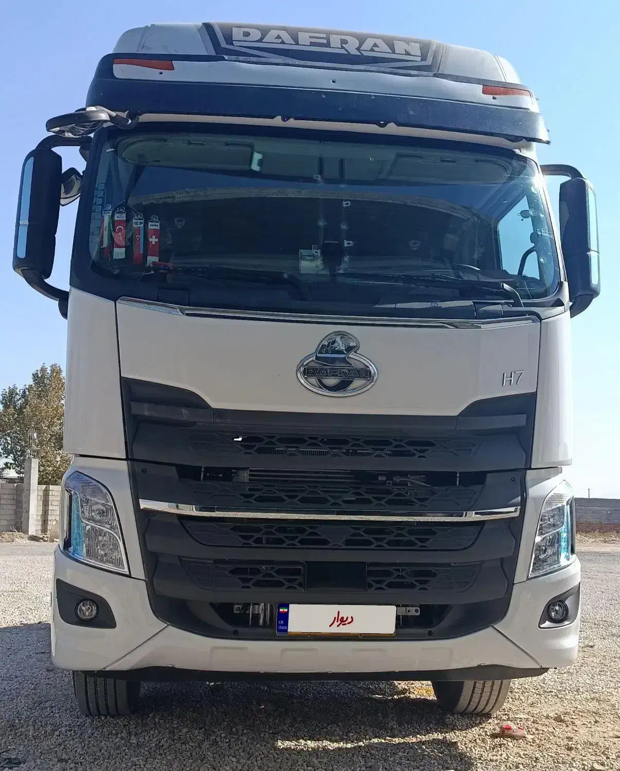 دافران 404|خودرو سنگین|استهبان, |دیوار