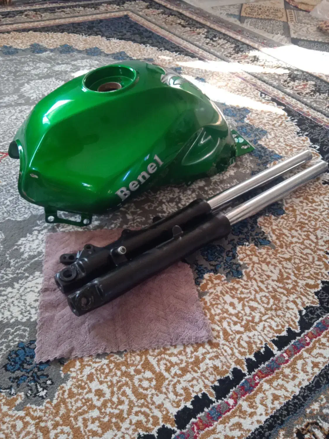 باک موتور و کمک جلو Benelli|قطعات یدکی و لوازم جانبی|لنگرود, |دیوار