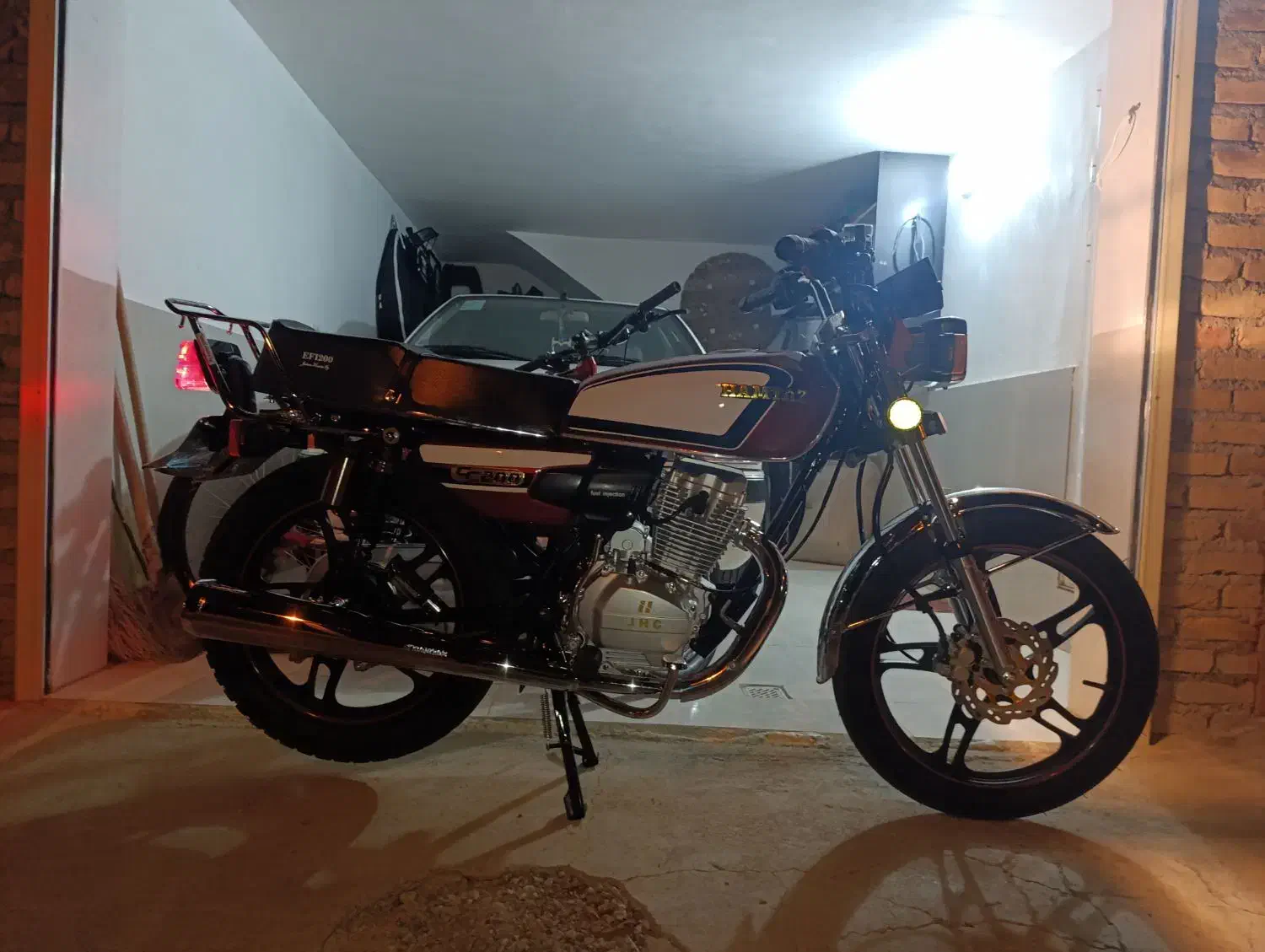 200 همتاز|موتورسیکلت|اهر, |دیوار