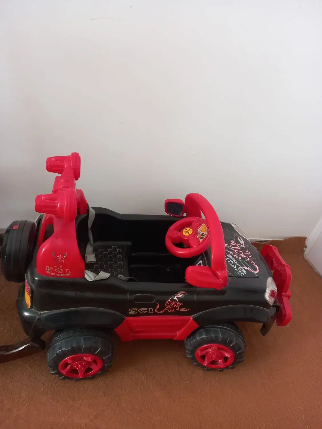 ماشین شارژی|اسباب‌‌بازی|نهاوند, |دیوار