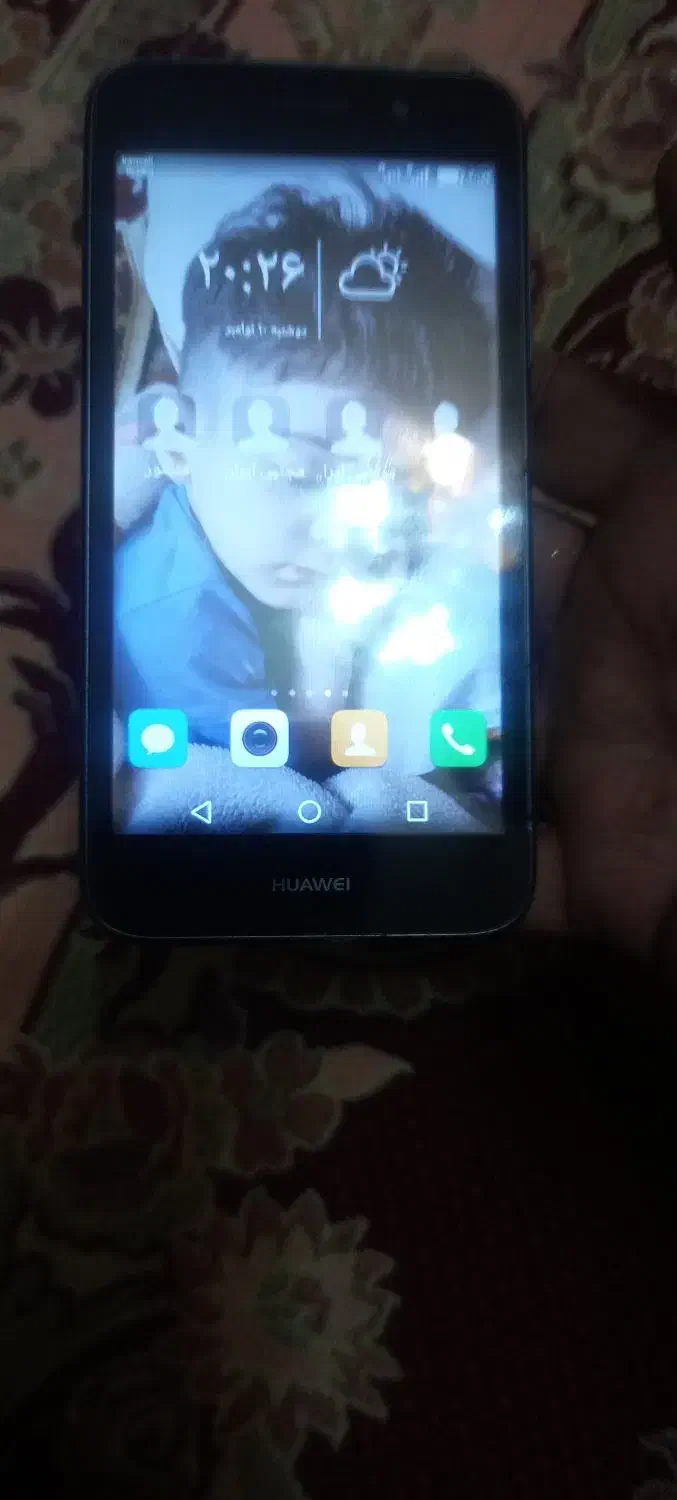 هواوی وای ۳ در جده آکبند وضعیت سفید|موبایل|تبریز, |دیوار