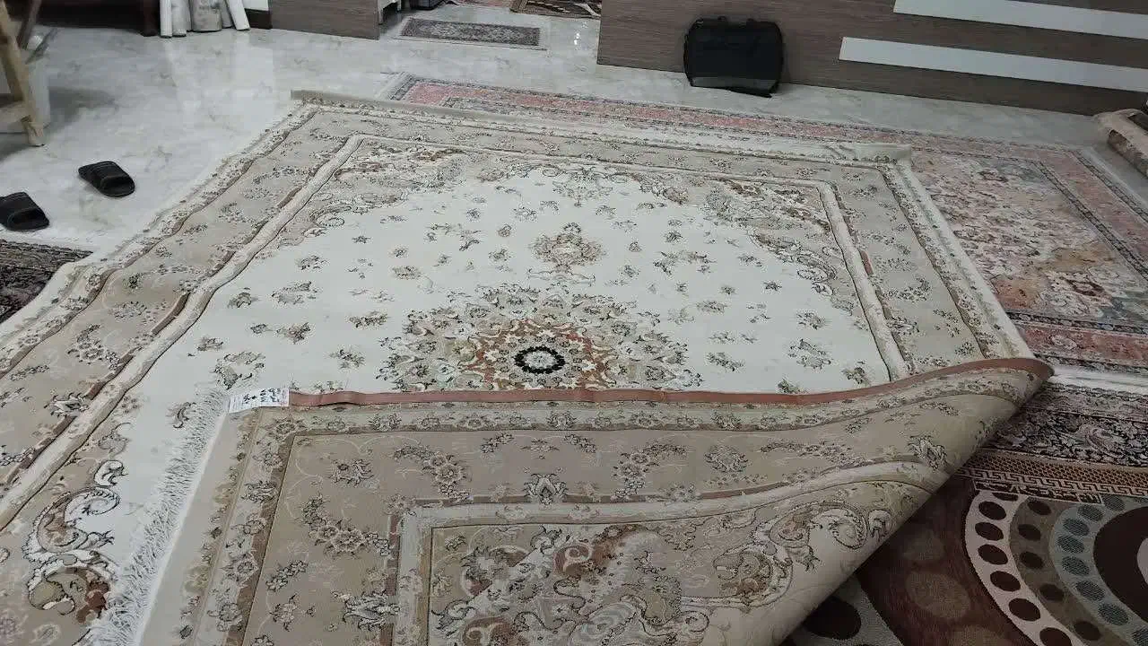 فرش 9 متری 700 شانه - 3 لنگه|فرش|تهران, باغ خزانه|دیوار