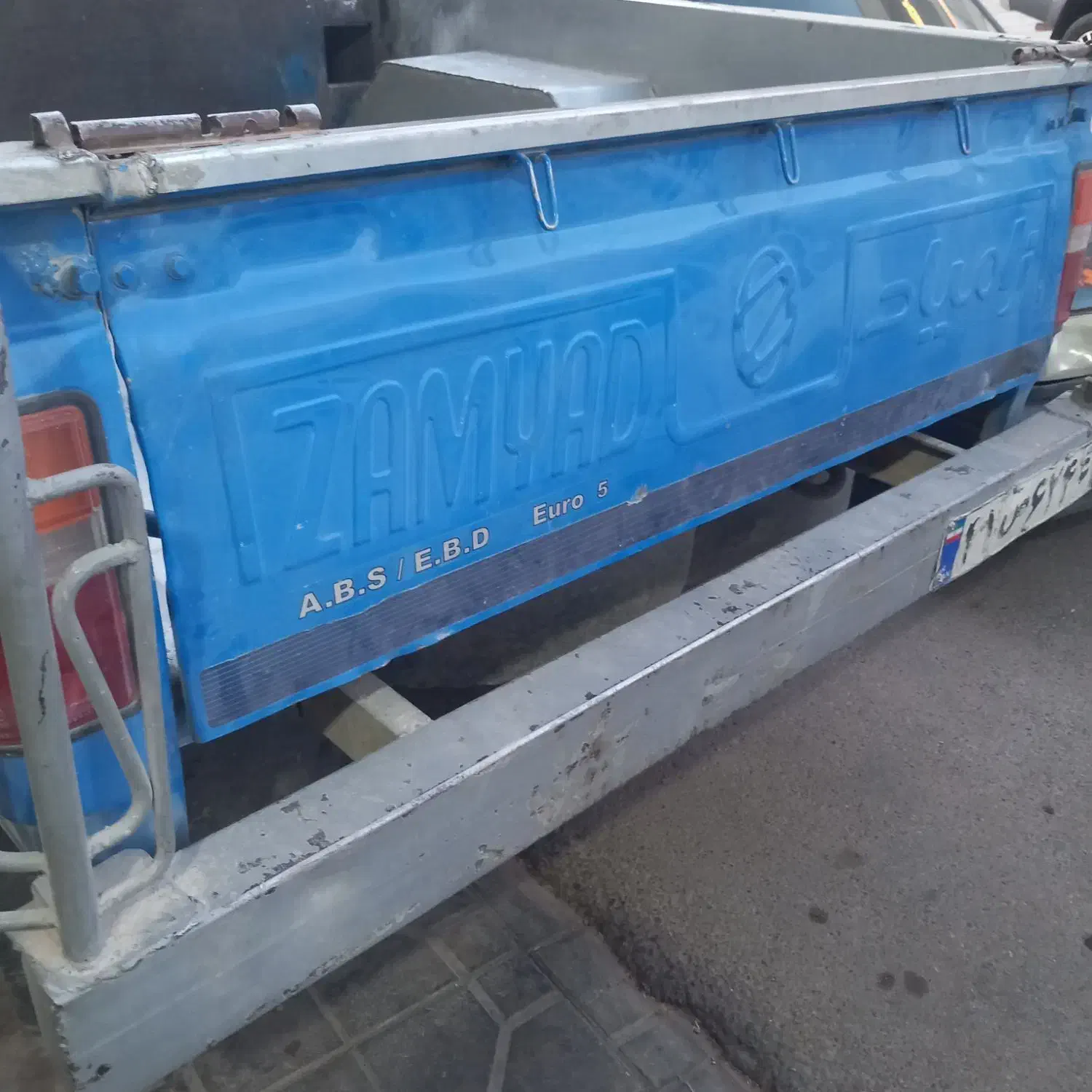 لوازم نیسان  سر سیلندر شیشه دینام. موتور پیکان|قطعات یدکی و لوازم جانبی|شیراز, فرگاز|دیوار