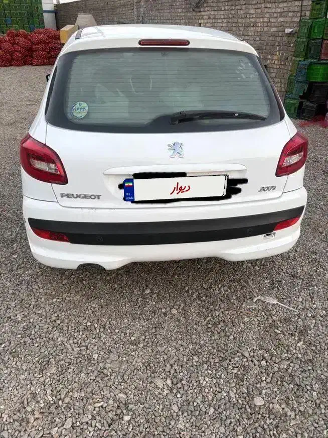 ۲۰۷بیرنگ|خودرو سواری و وانت|ساوه, |دیوار