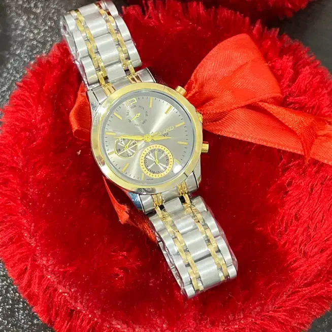 سیتیزن آکبند ۳ موتوره|ساعت|فردیس, فردیس|دیوار