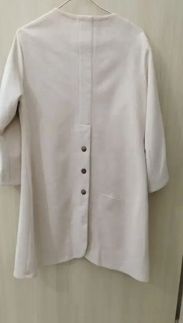 مانتو پاییزه|لباس|پیشوا, |دیوار