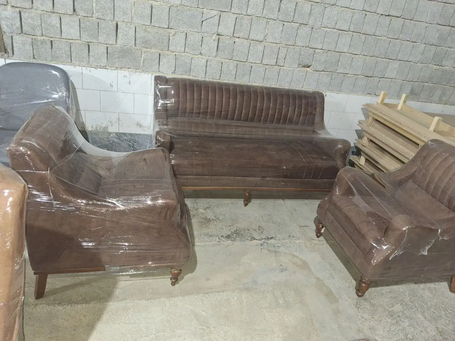 مبل نیم ست راحتی|مبلمان خانگی و میز عسلی|بندر گناوه, |دیوار