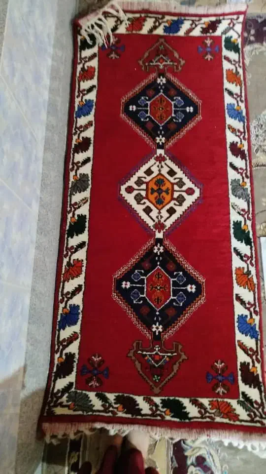 قالی و فرش محلی|فرش|اقلید, |دیوار