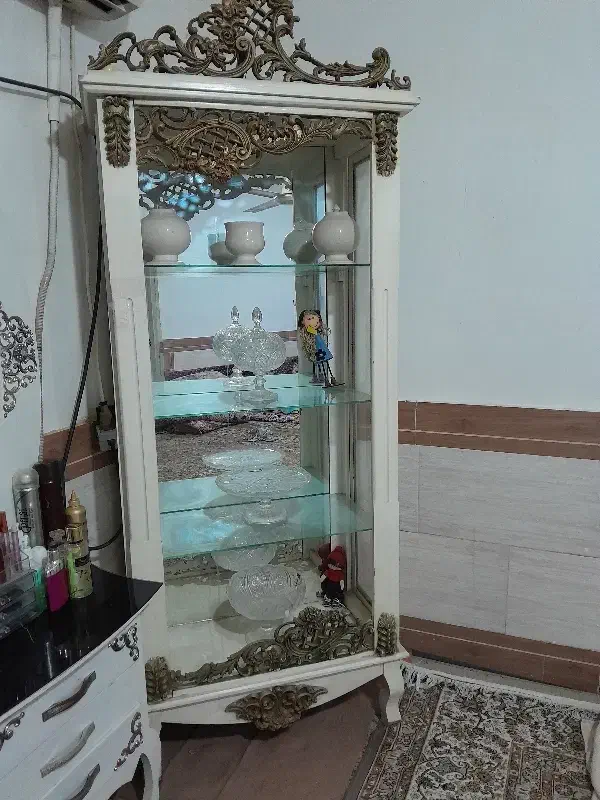 بوفه|بوفه، ویترین، کنسول|گنبد کاووس, |دیوار