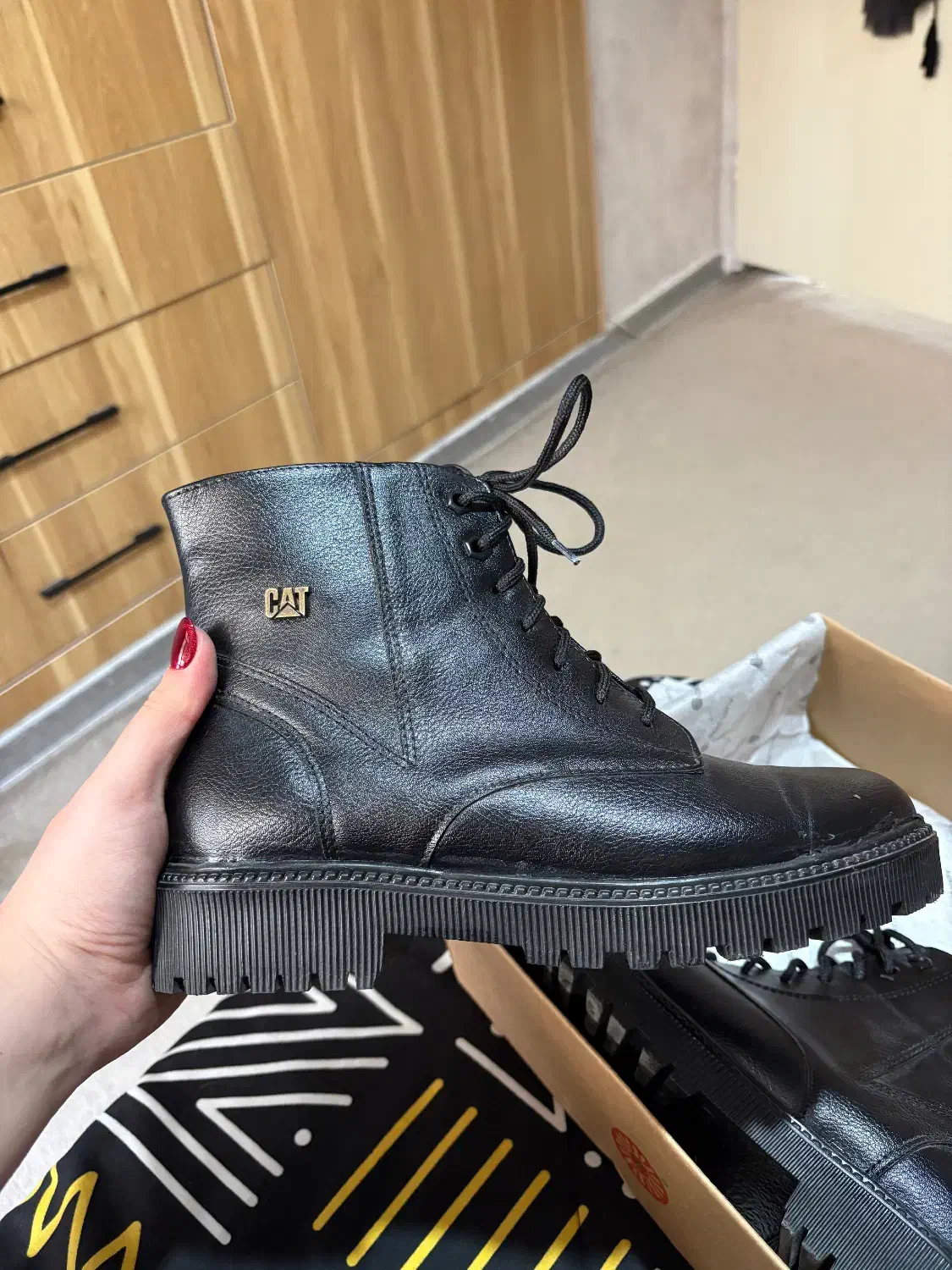 نیم بوت چرم اصلی زنانه سایز ۴۰|کیف، کفش، کمربند|تهران, ایرانشهر|دیوار