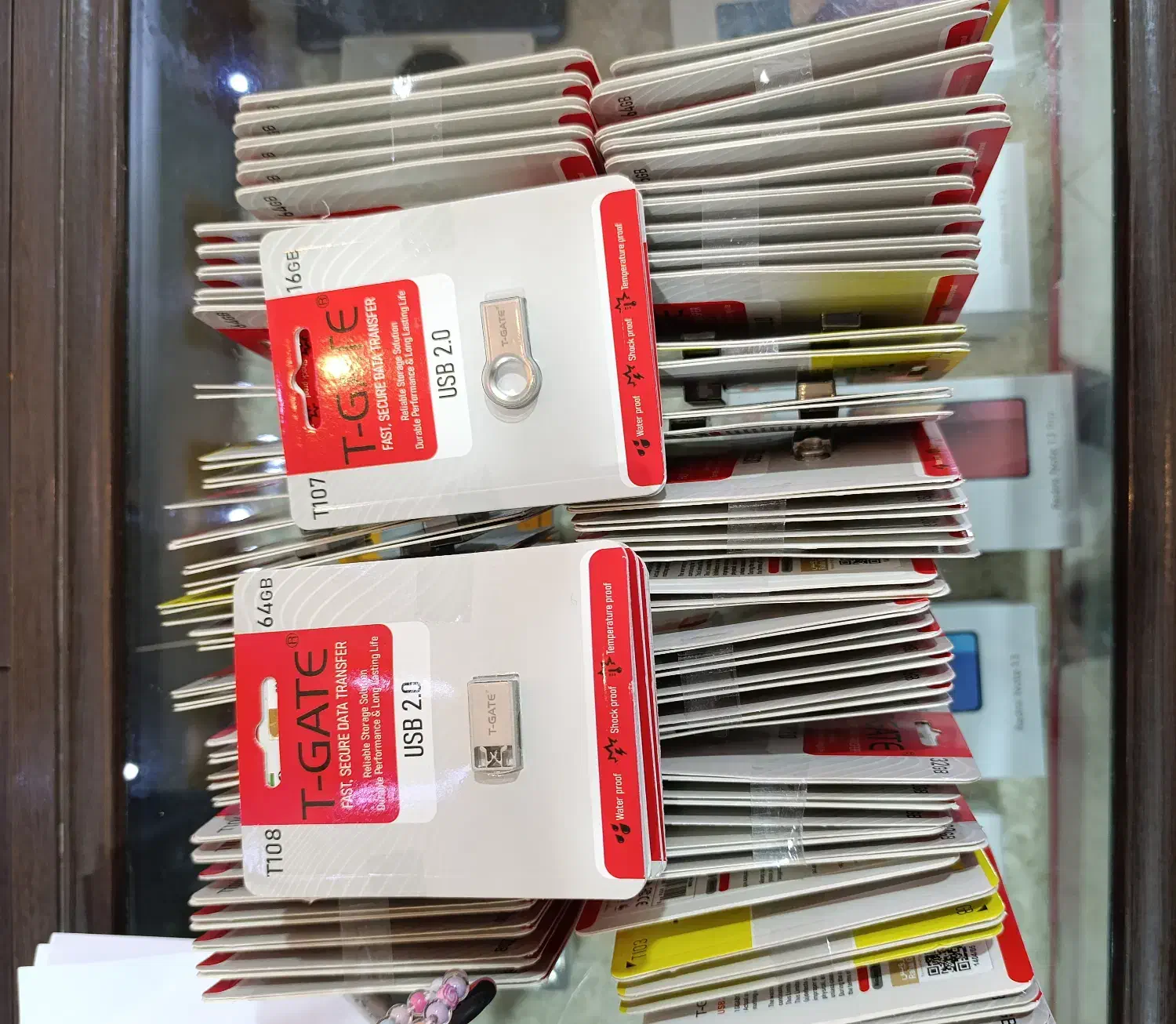 فلش مموری عمده و خرده|قطعات و لوازم جانبی رایانه|اردکان, |دیوار