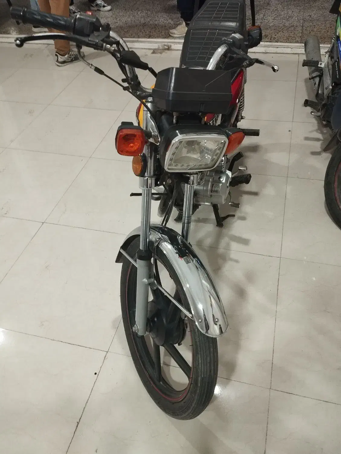 موتور سیکلت|موتورسیکلت|کلاله, |دیوار