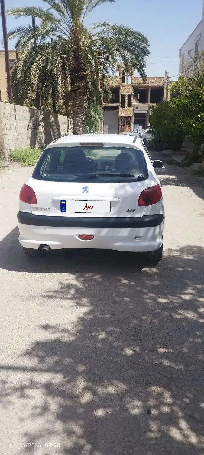 پژو ۲۰۶|خودرو سواری و وانت|جهرم, |دیوار