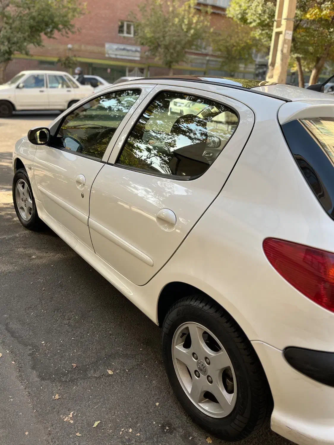 پژو206|خودرو سواری و وانت|تهران, شهرک چیتگر|دیوار