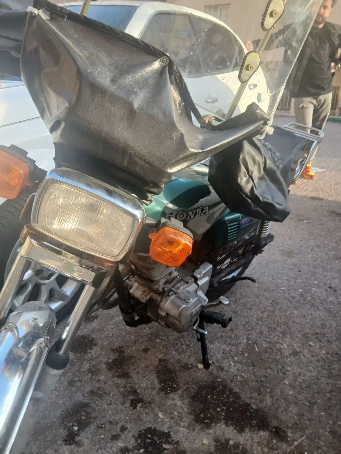 هوندا 125|موتورسیکلت|پرند, فاز ۴|دیوار