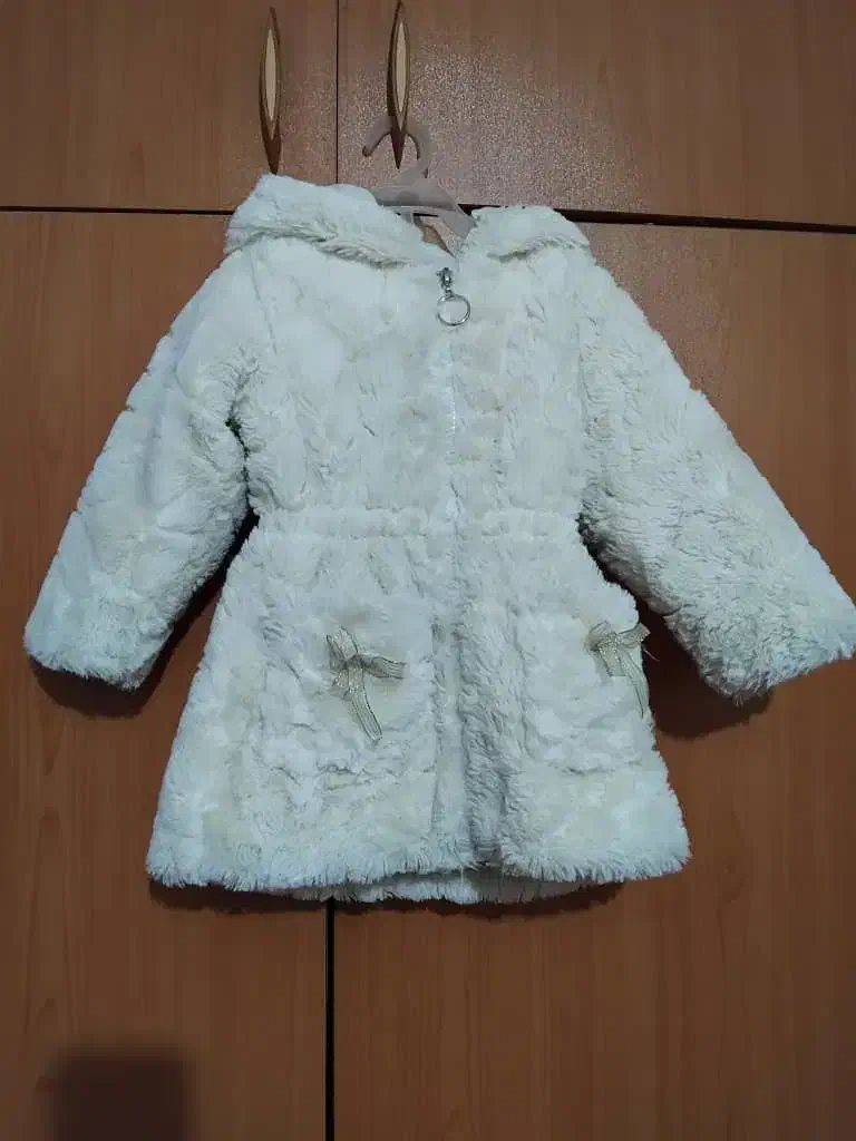 پالتو خزی دخترانه.نرمو گرم.جنس خوب|کفش و لباس بچه|رشت, کوی فکوری|دیوار
