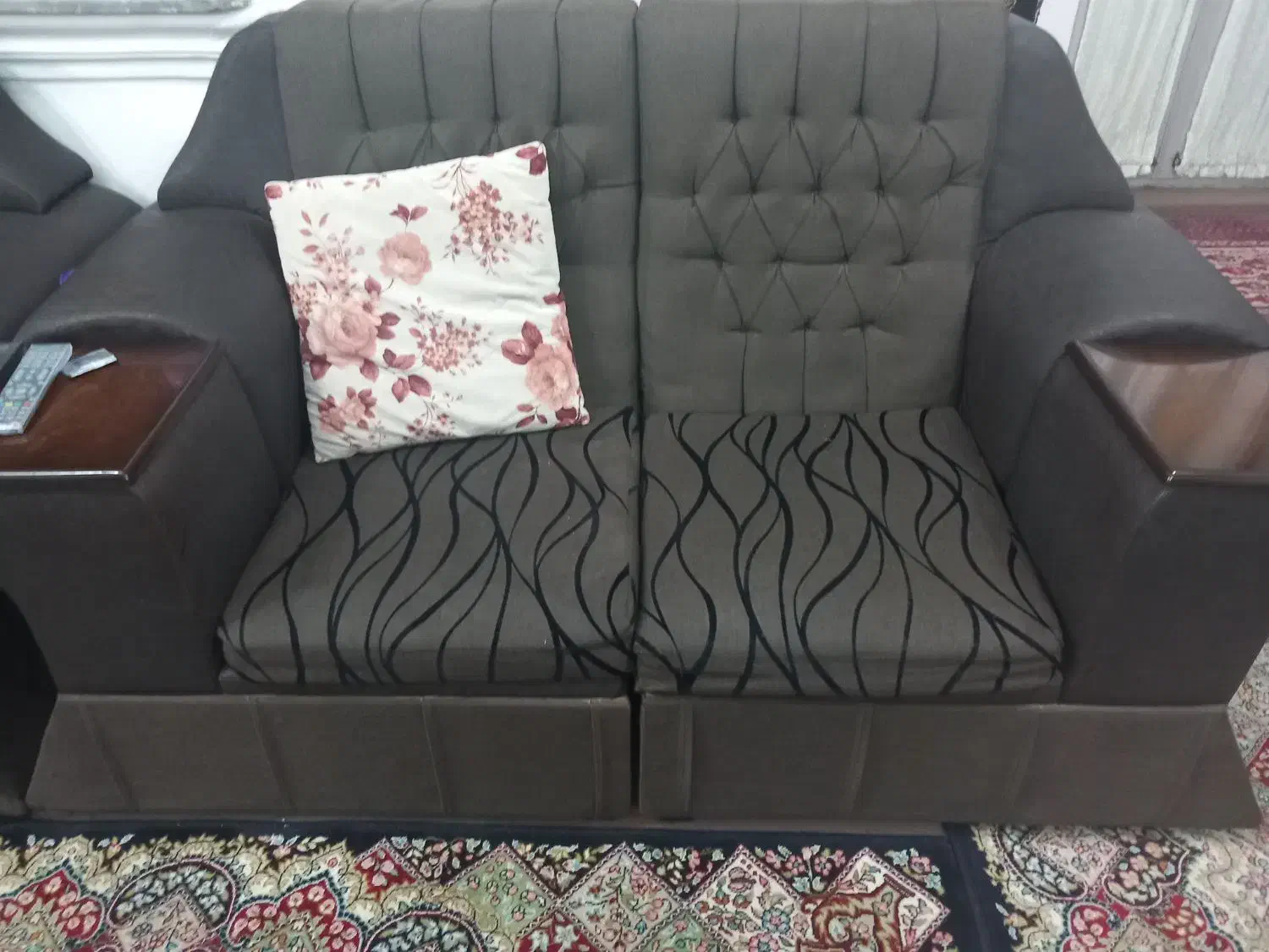 مبل|مبلمان خانگی و میز عسلی|لاهیجان, گلستان|دیوار