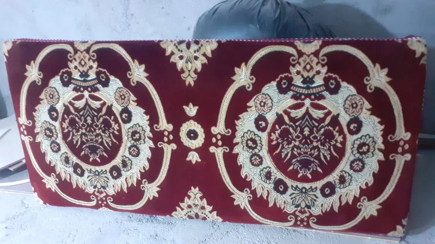 ۴عددپشتی‌|پشتی|هشترود, |دیوار