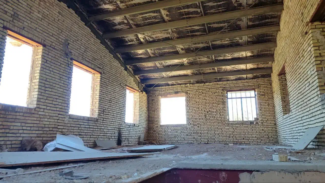 ۲۰۰۰ متر واحد صنعتی نیاز به بازسازی ،فرامان|فروش دفتر صنعتی، کشاورزی، تجاری|کرمانشاه, |دیوار